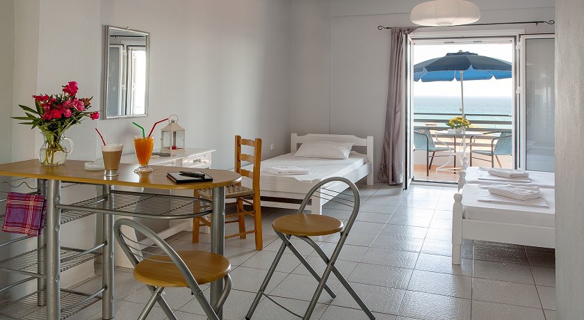 zagka-beach-hotel-papasarantopoulous-double-room